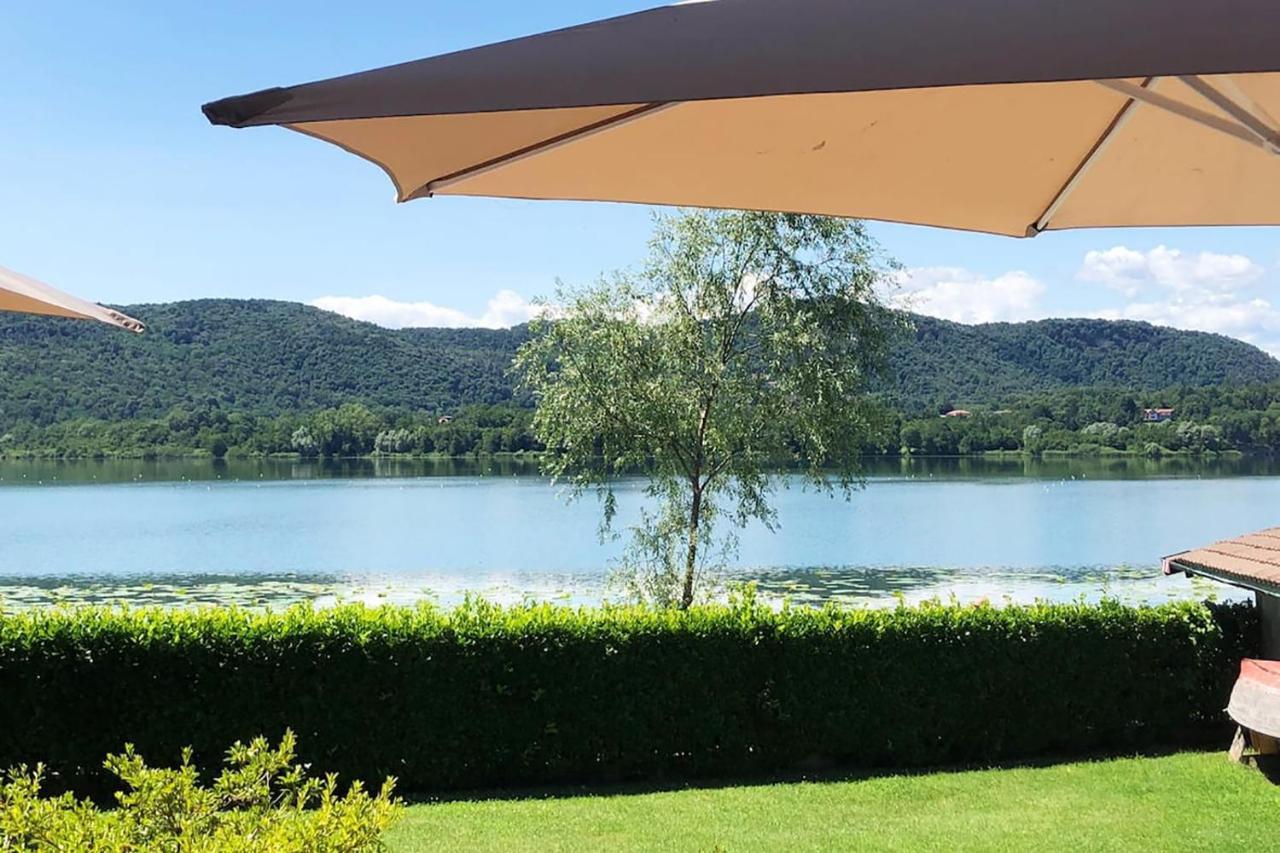 Casa Gaiani Villetta In Riva Al Lago Vista Mozzafiato Varano Borghi Exteriör bild